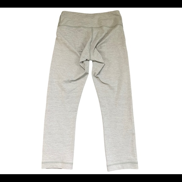 LULULEMON Crop Leggings With Elastic Waistband Grey Size 4 - Picture 7 of 9